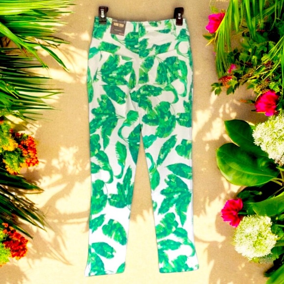 TRUTH BY REPUBLIC NWT WOMENS ANKLE STRETCH PANTS XS GREEN TROPICAL PRINT - Picture 2 of 8